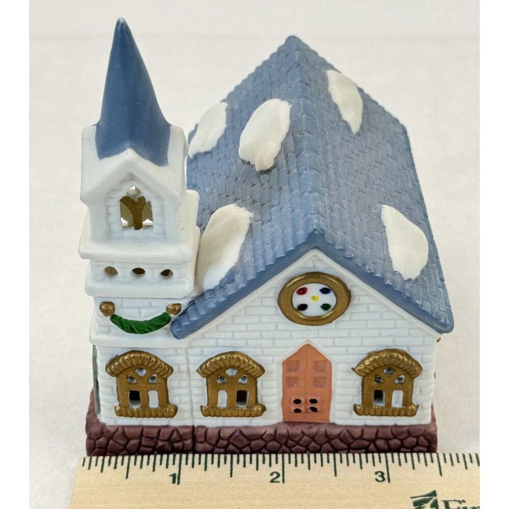 Vintage Lotus Ceramic White Church Figurine Snow Accents Christmas Village 4.5" - Picture 8 of 9